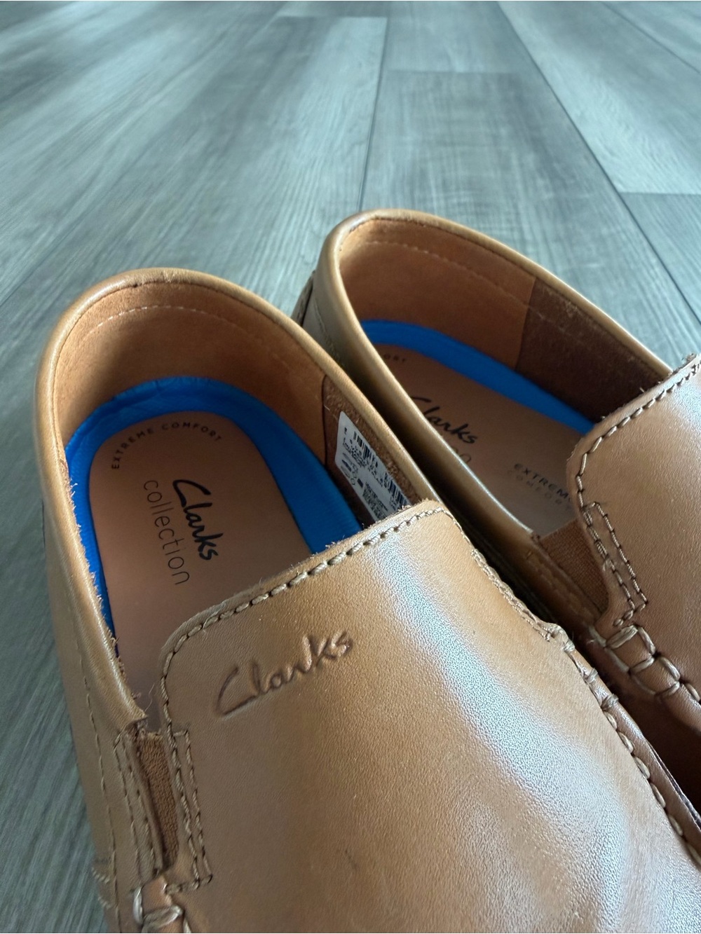 Clarks Men’s Brown Leather Slip-On Loafers - Picture 5 of 6